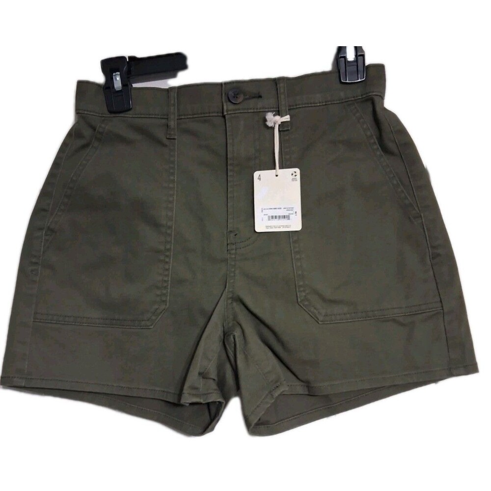 NWT Women's a.n.a 3.5" Utility Shorts Size 4 Oregano